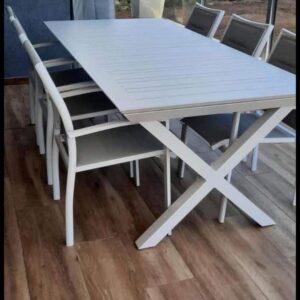 שולחן דגם איקס צבע לבן נפתח לגינה 2.16 נפתח ל 2.97 + 6 כסאות אלומיניום